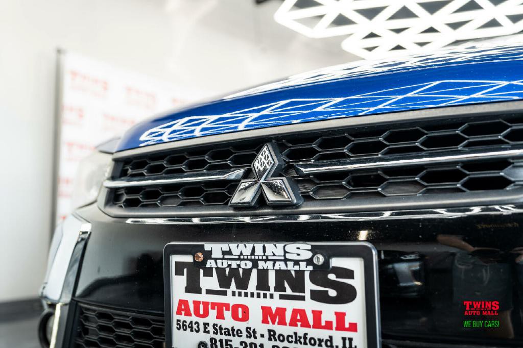 2019 Mitsubishi Outlander Image 24