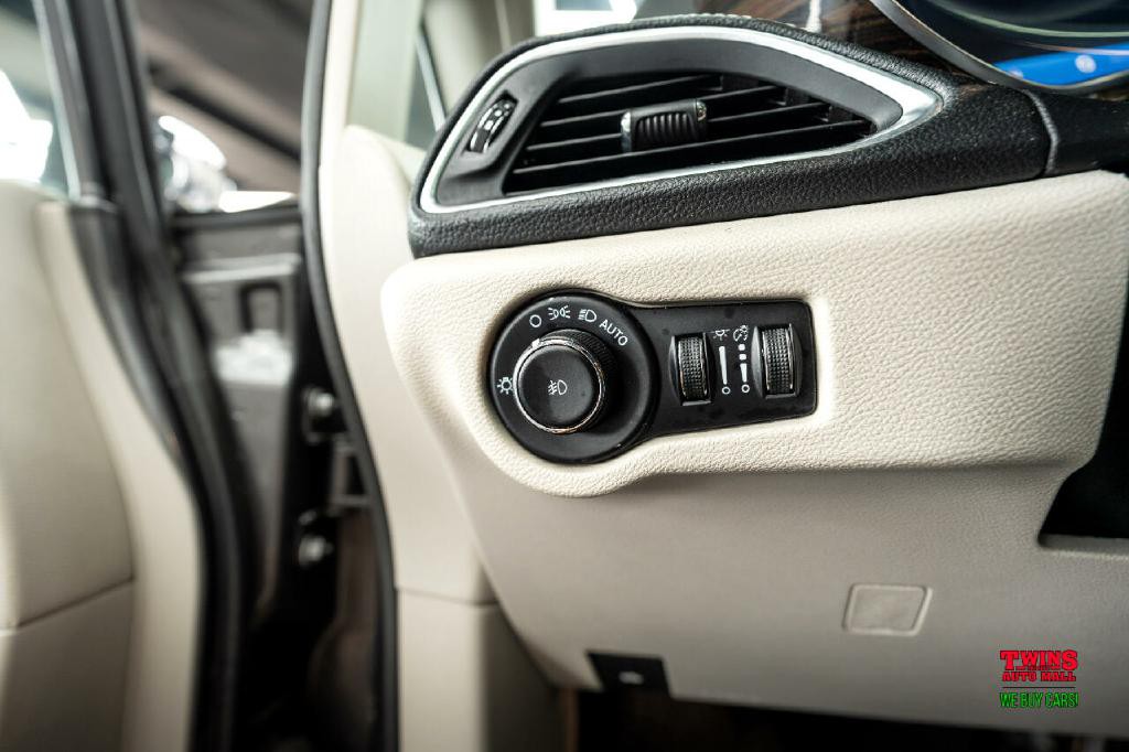 2023 Chrysler Pacifica Image 26