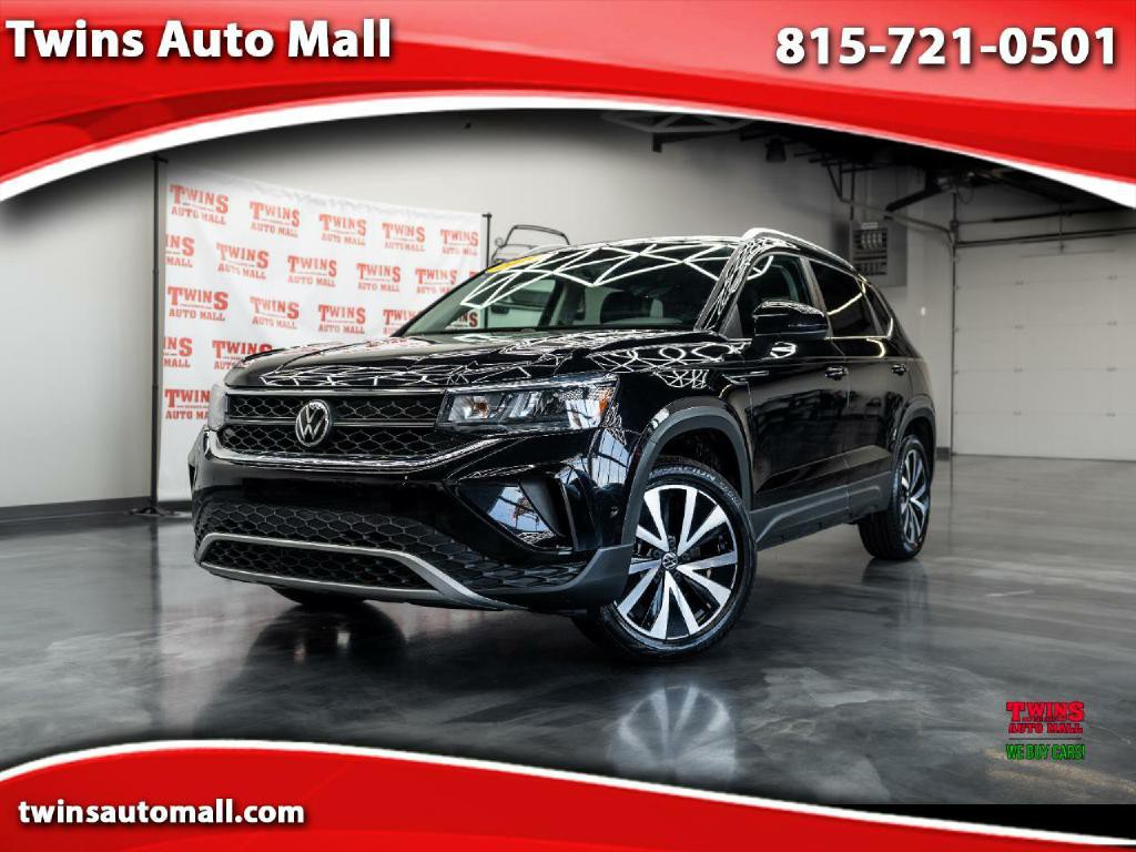 2022 Volkswagen Taos Image 1