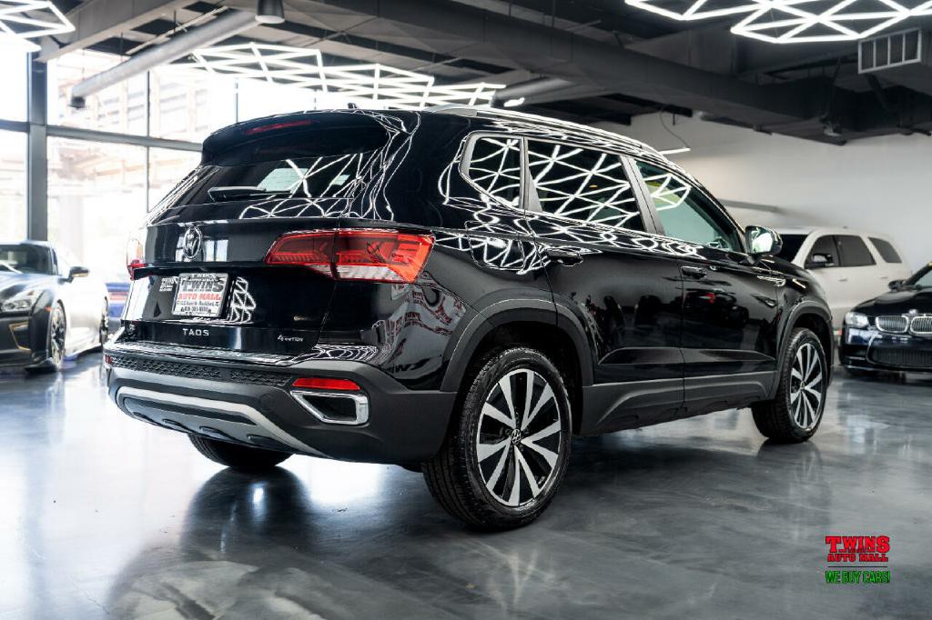 2022 Volkswagen Taos Image 6