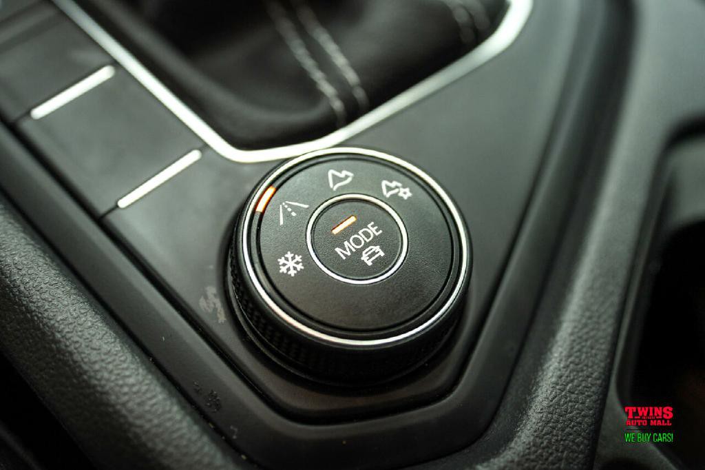 2022 Volkswagen Taos Image 23