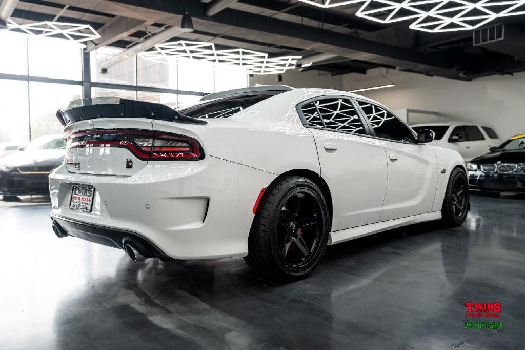 2021 Dodge Charger Image 6