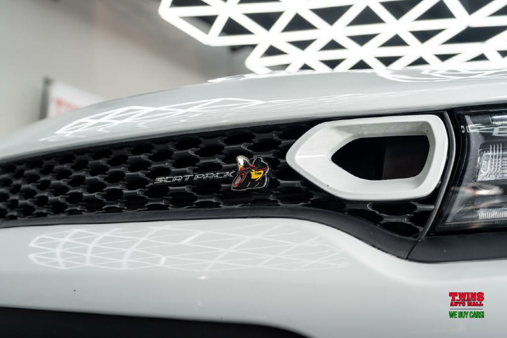 2021 Dodge Charger Image 32