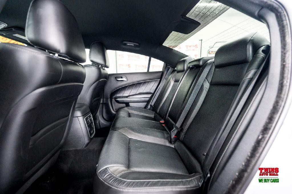 2018 Dodge Charger Image 13