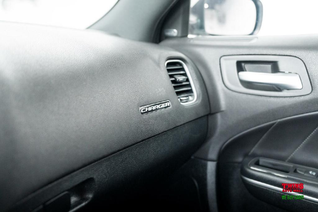 2018 Dodge Charger Image 21