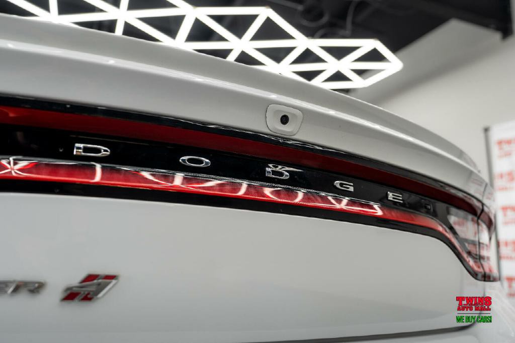 2018 Dodge Charger Image 29