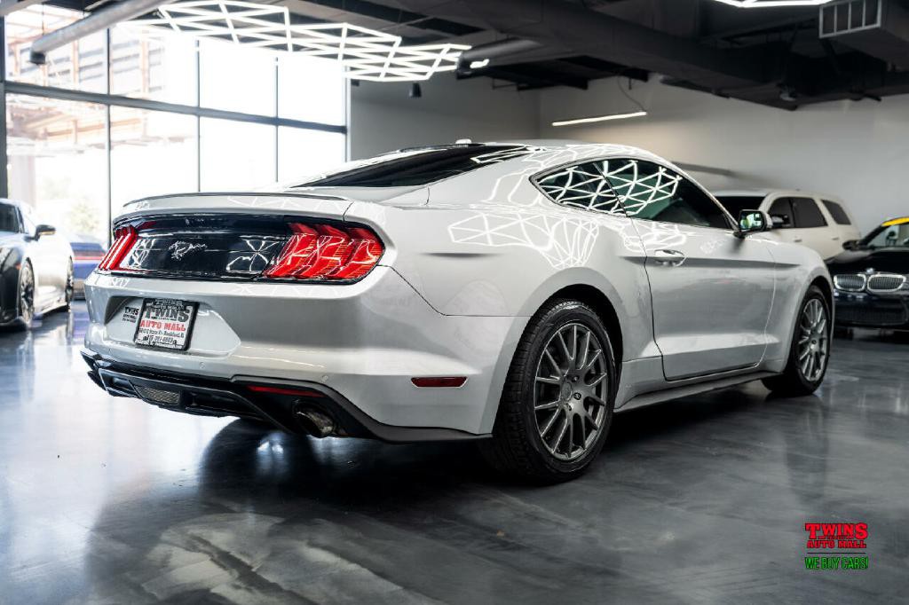 2018 Ford Mustang Image 6