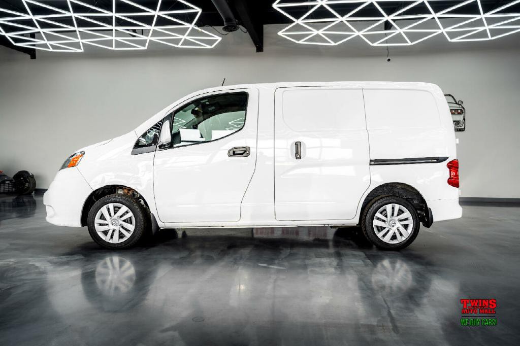 2021 Nissan NV200 Image 3