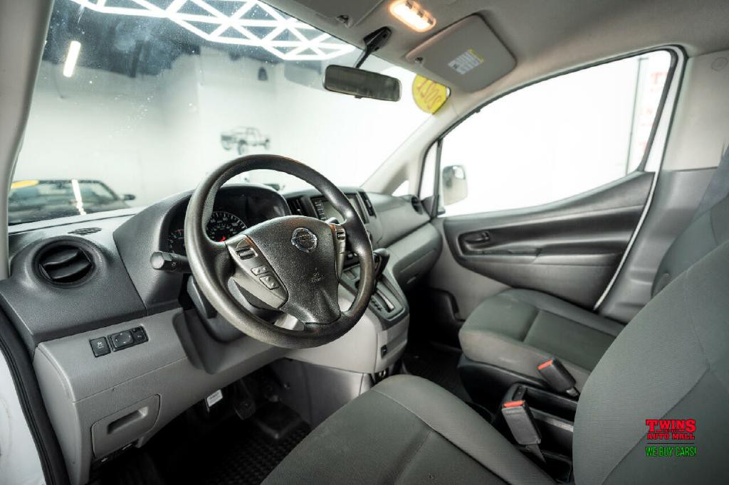 2021 Nissan NV200 Image 11