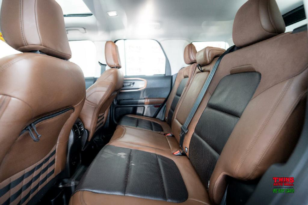 2022 Ford Bronco Image 12