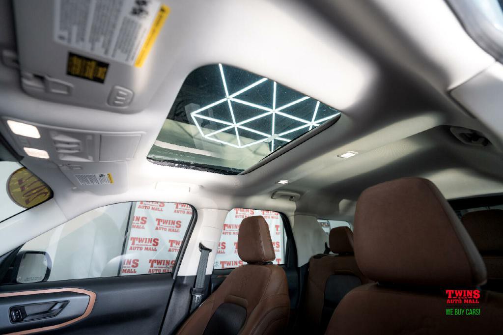 2022 Ford Bronco Image 26