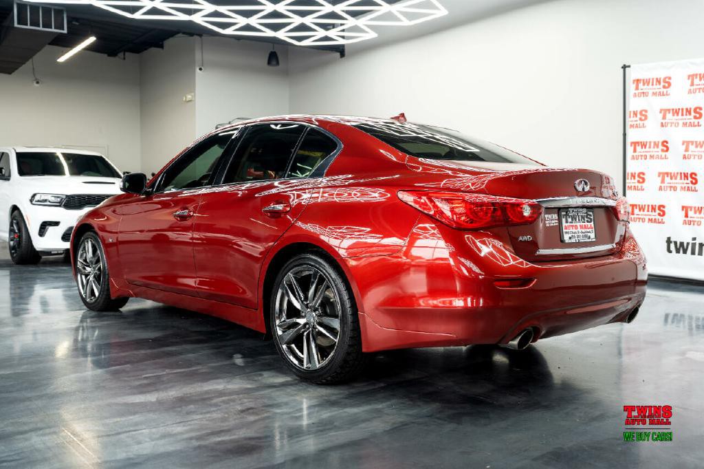 2015 INFINITI Q50 Image 4