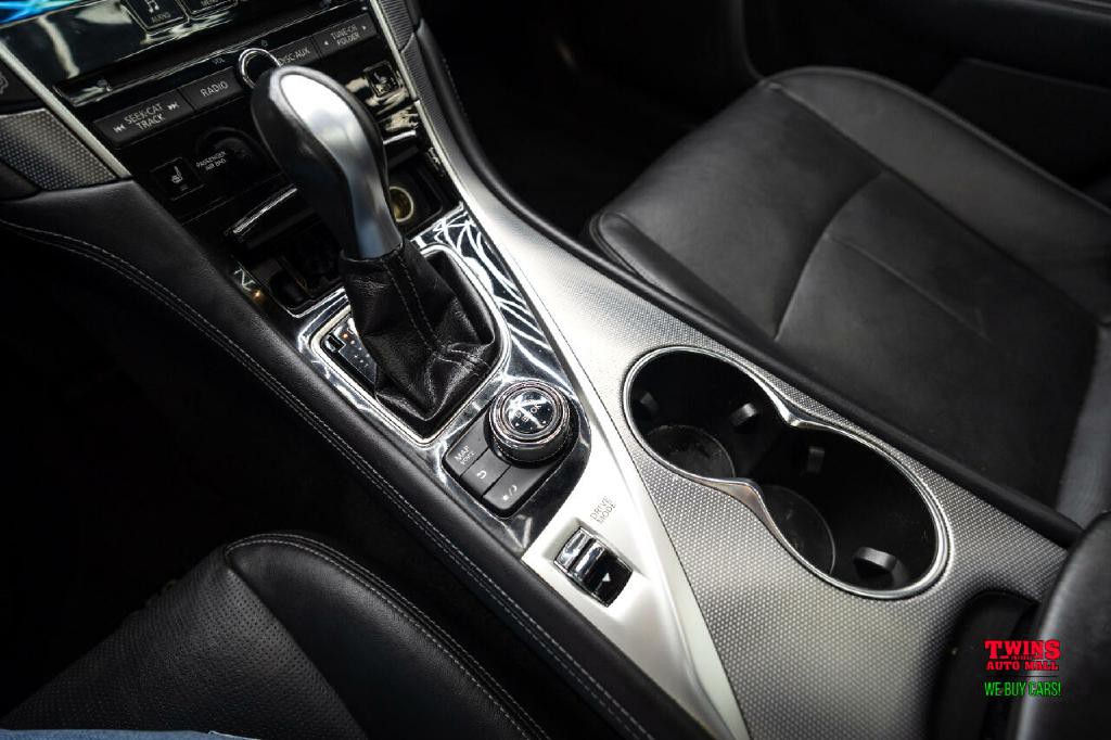 2015 INFINITI Q50 Image 22