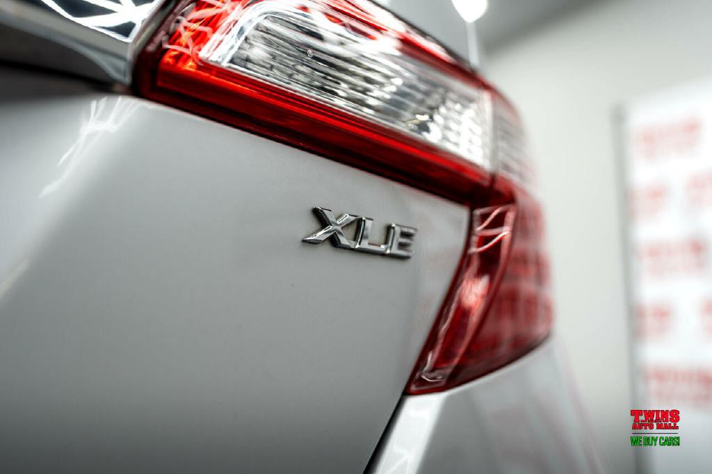 2012 Toyota Camry Image 26