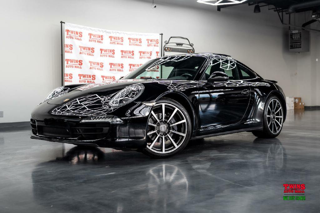 2014 Porsche 911 Image 2