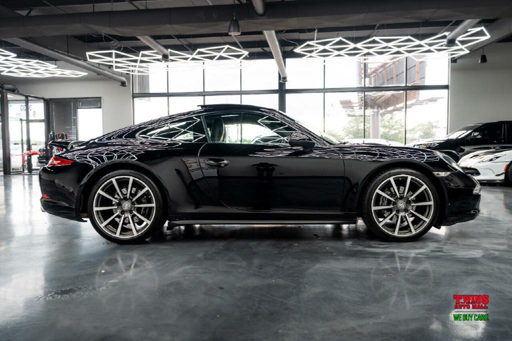 2014 Porsche 911 Image 9