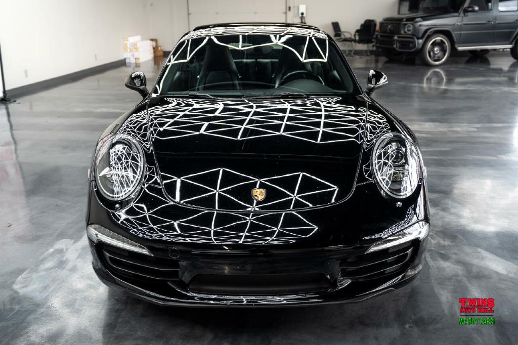 2014 Porsche 911 Image 12