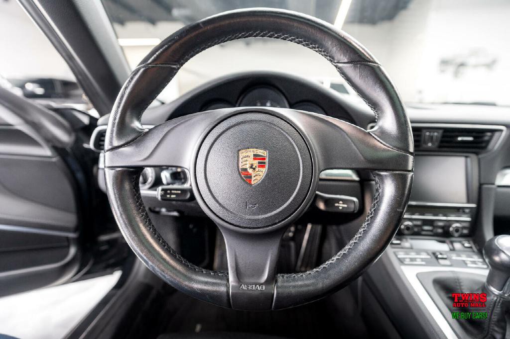 2014 Porsche 911 Image 19