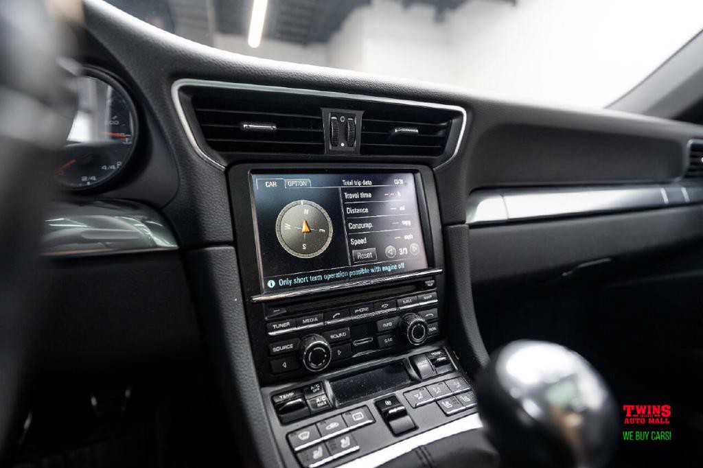 2014 Porsche 911 Image 21