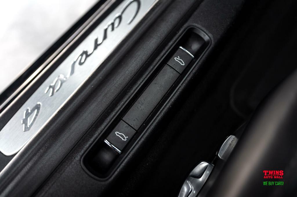 2014 Porsche 911 Image 26