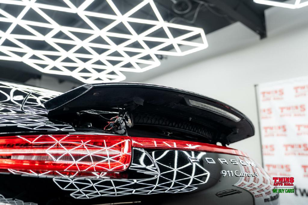 2014 Porsche 911 Image 33
