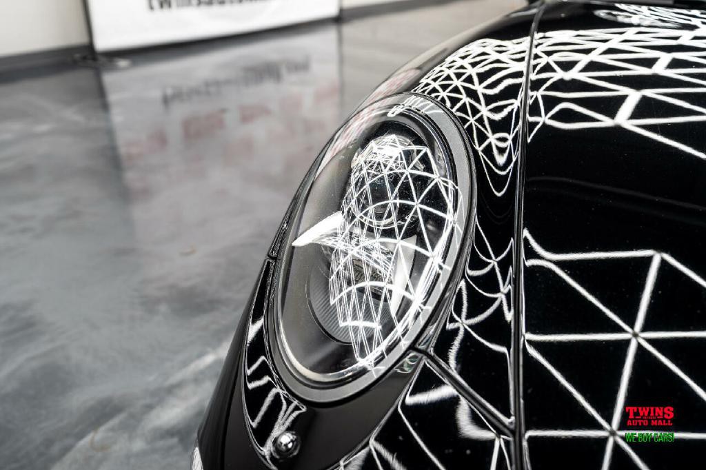 2014 Porsche 911 Image 38