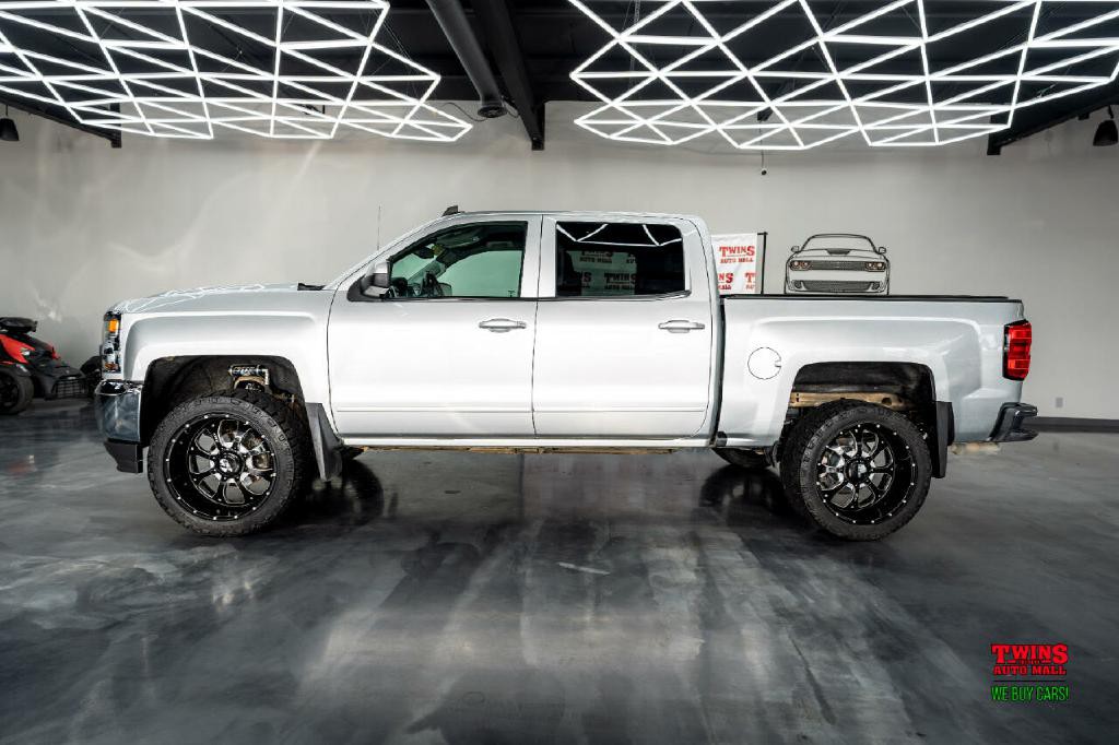 2018 Chevrolet Silverado 1500 Image 3