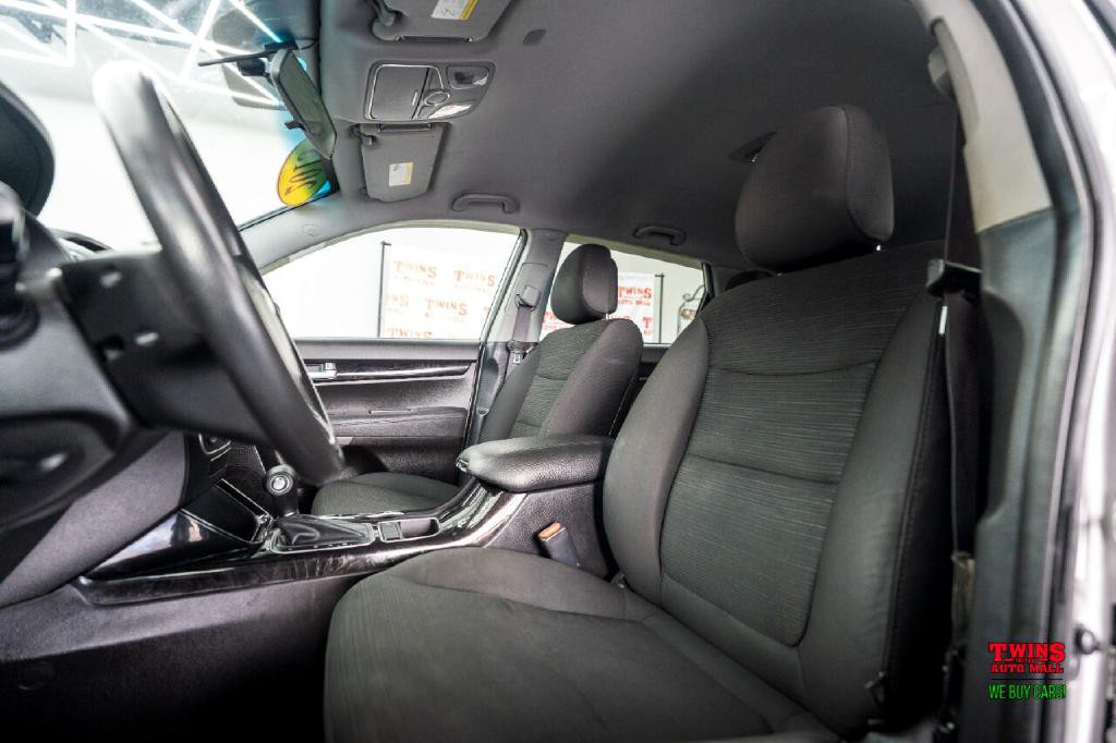 2015 Kia Sorento Image 12