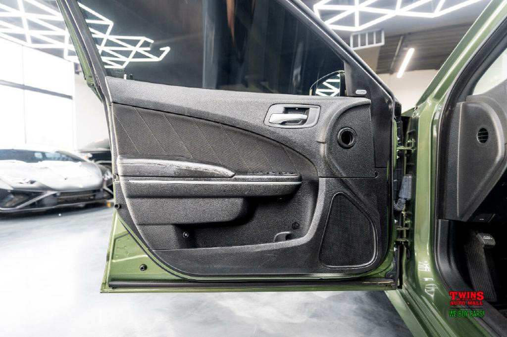 2019 Dodge Charger Image 13