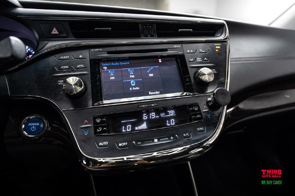 2015 Toyota Avalon Image 20