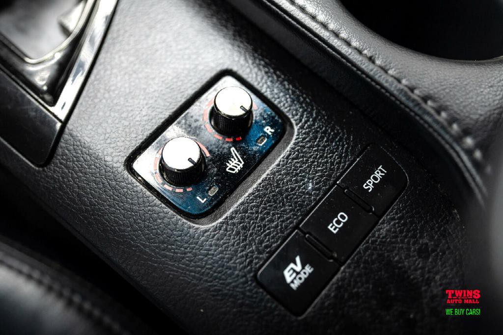 2015 Toyota Avalon Image 24