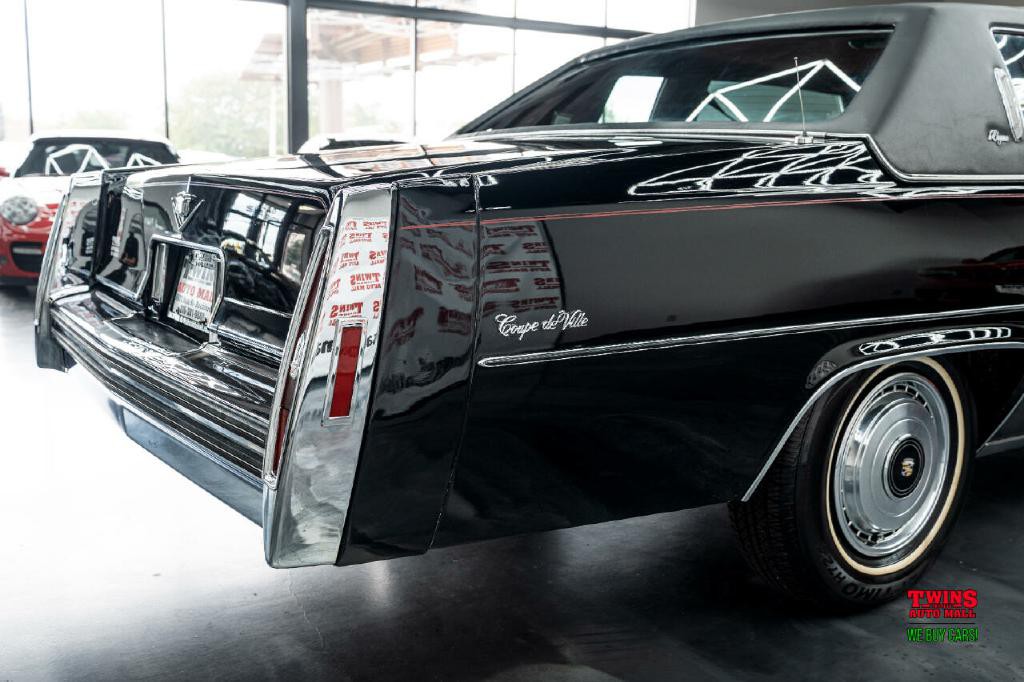 1979 Cadillac Coupe De Ville Image 9