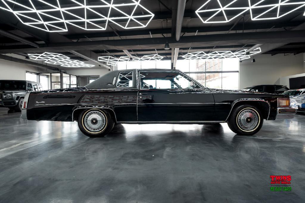 1979 Cadillac Coupe De Ville Image 10