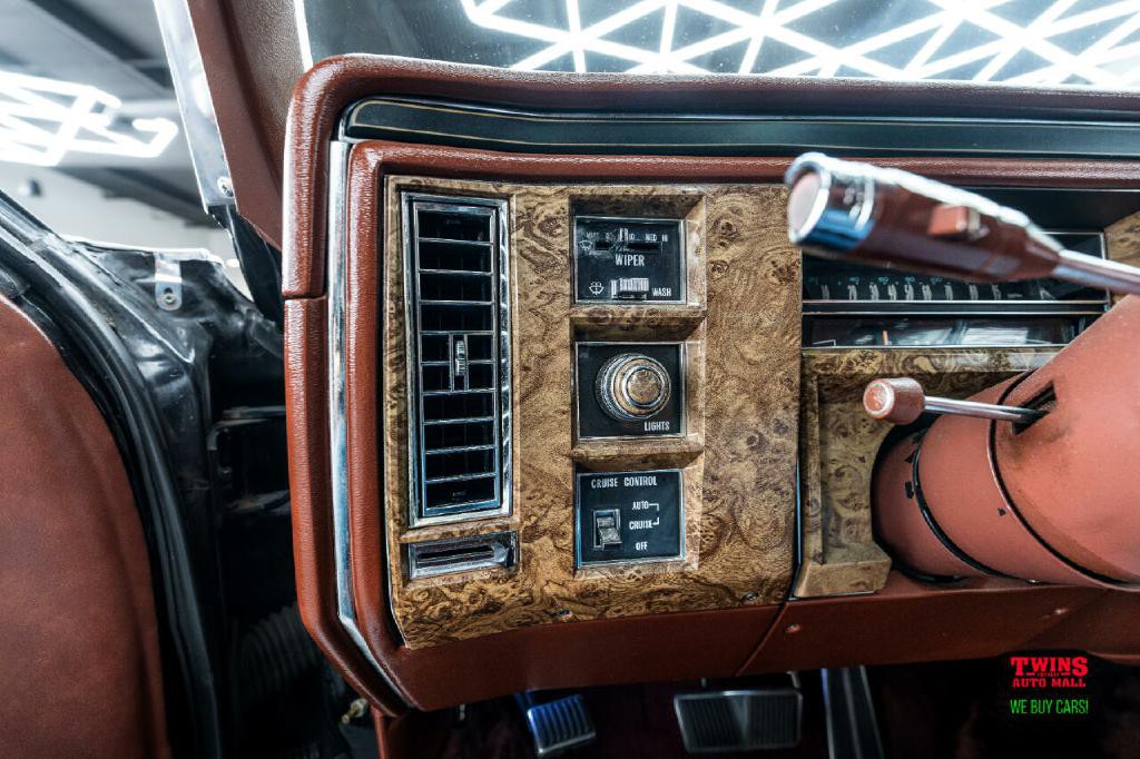 1979 Cadillac Coupe De Ville Image 27