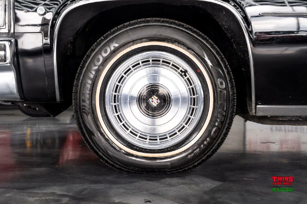 1979 Cadillac Coupe De Ville Image 35