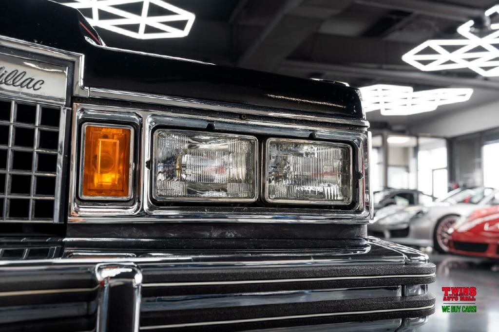 1979 Cadillac Coupe De Ville Image 39