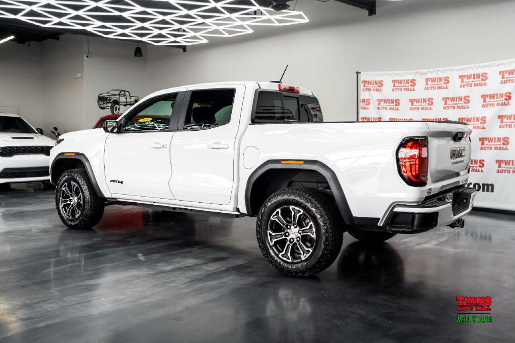 2023 GMC Canyon Image 4