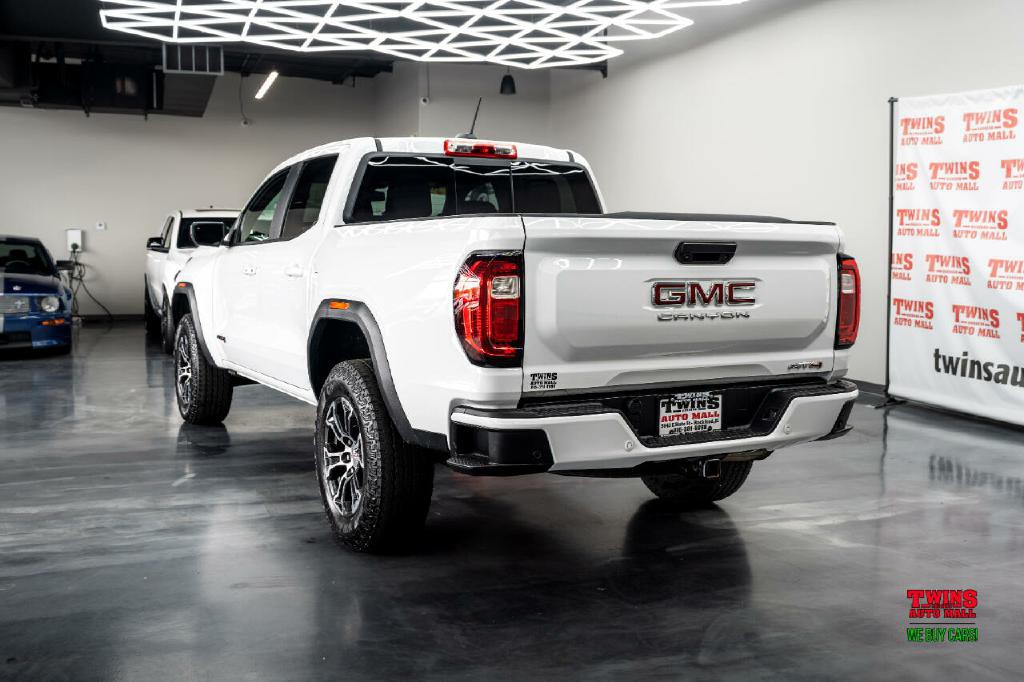 2023 GMC Canyon Image 5