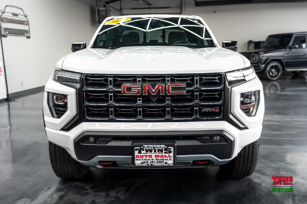 2023 GMC Canyon Image 11