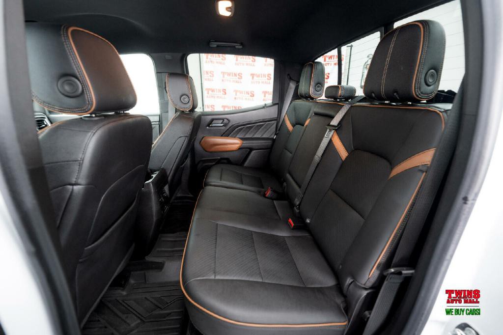2023 GMC Canyon Image 15