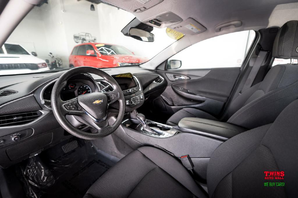 2024 Chevrolet Malibu Image 11