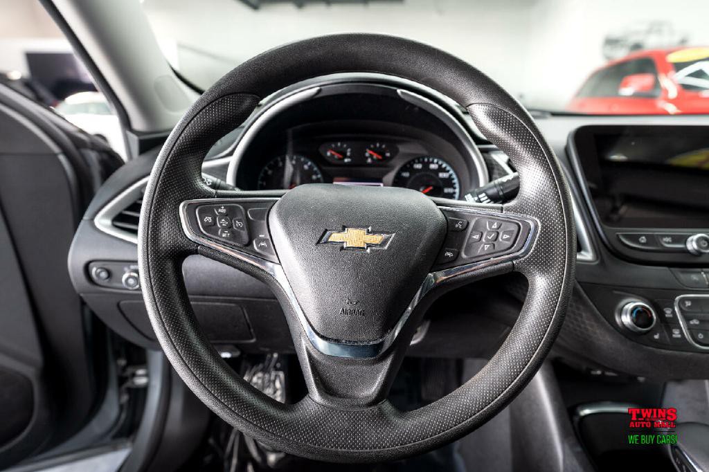 2024 Chevrolet Malibu Image 17