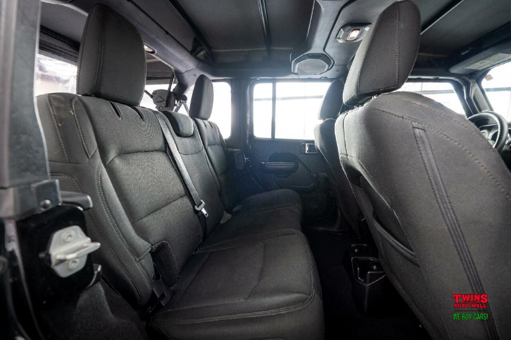 2018 Jeep Wrangler Image 15