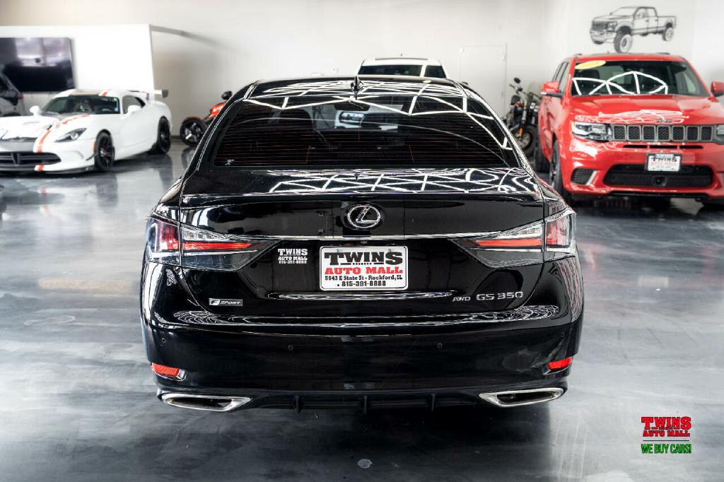 2019 Lexus GS Image 5