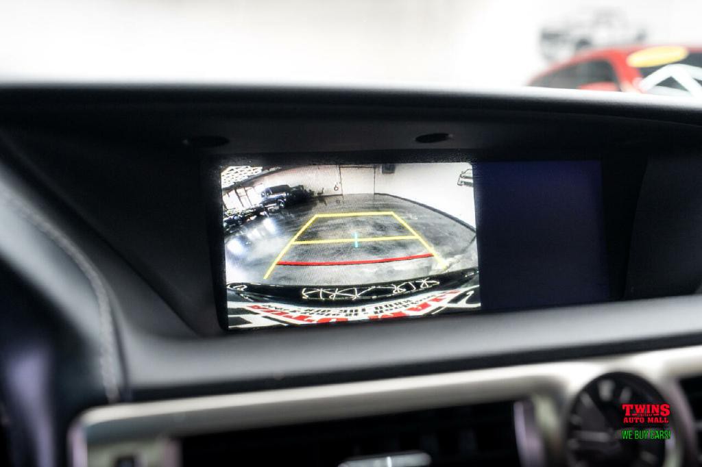 2019 Lexus GS Image 19