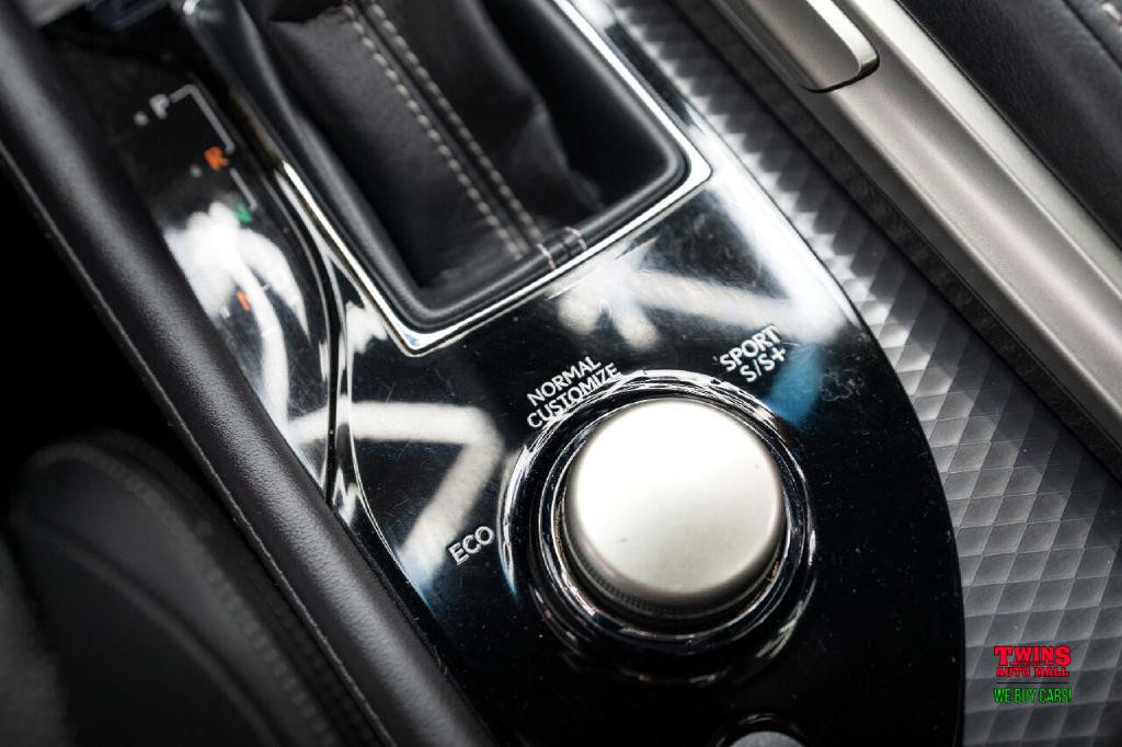 2019 Lexus GS Image 23