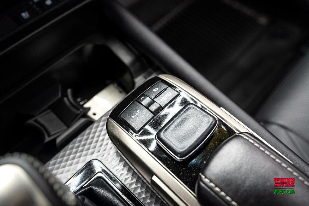 2019 Lexus GS Image 24
