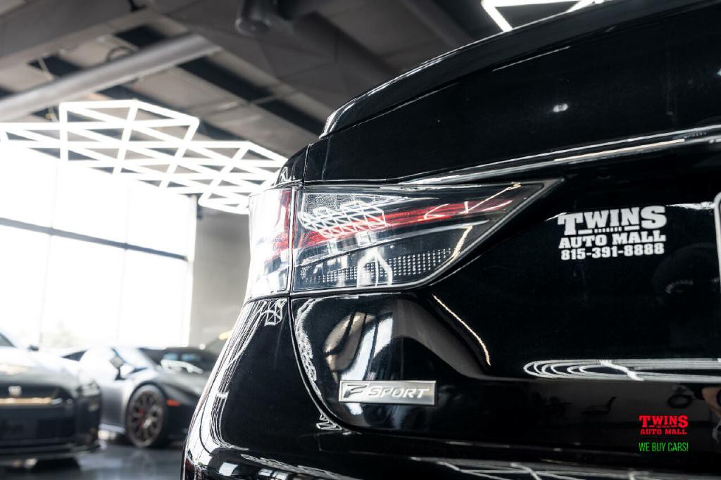 2019 Lexus GS Image 32