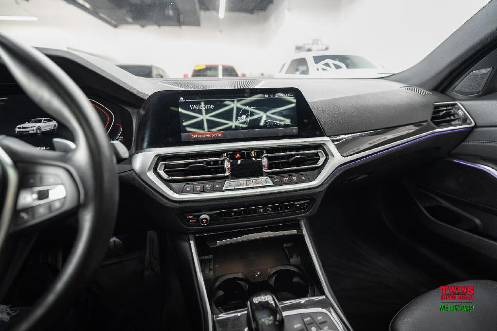 2020 BMW 3 Series Image 21