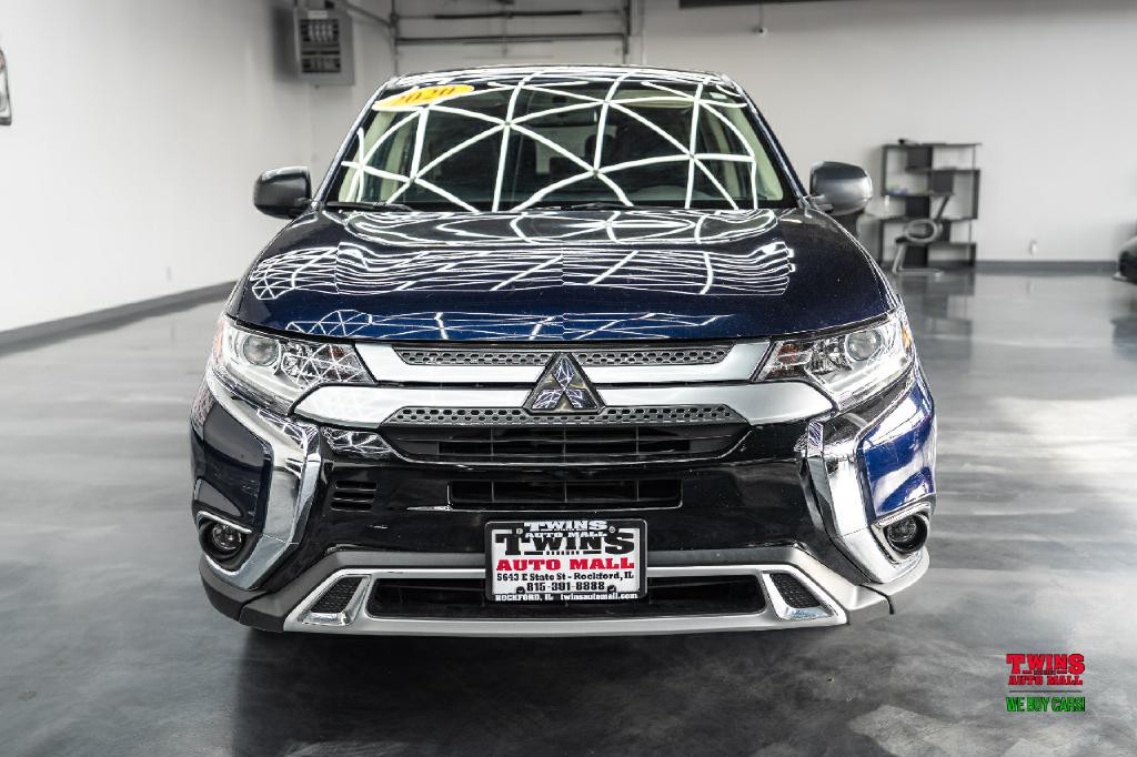 2020 Mitsubishi Outlander Image 9